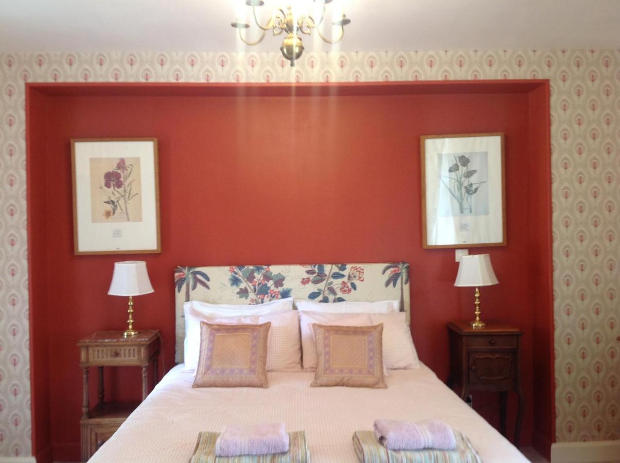 La Grange Terrou Guest House Saint-Germain-de-Confolens Luaran gambar