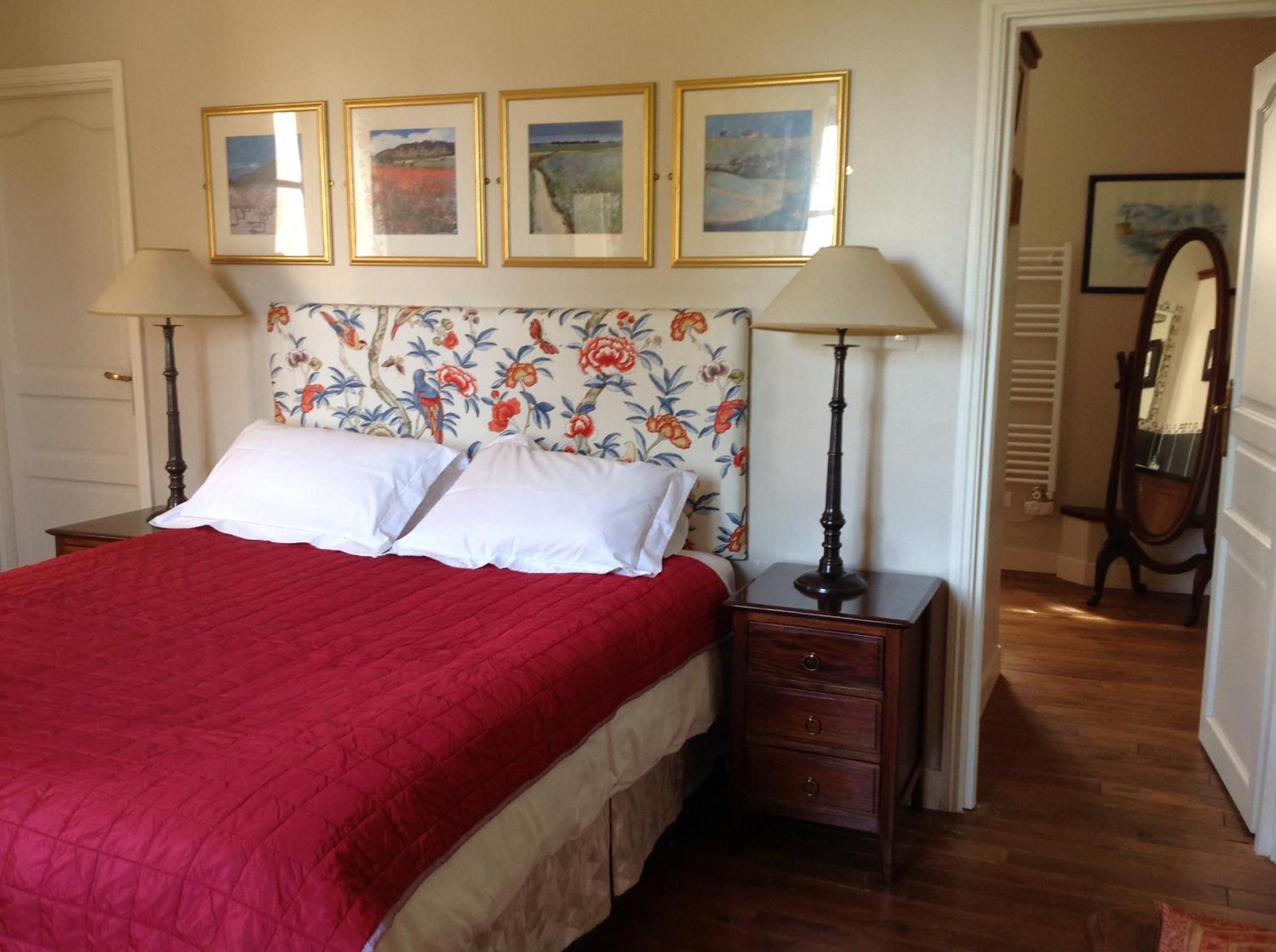 La Grange Terrou Guest House Saint-Germain-de-Confolens Luaran gambar