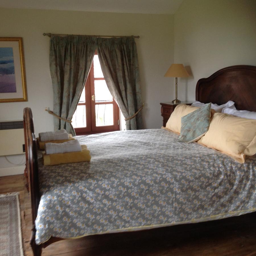 La Grange Terrou Guest House Saint-Germain-de-Confolens Luaran gambar